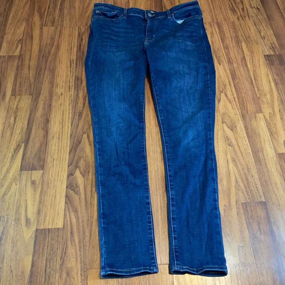 Levis 711 Skinny Jeans Womens 32 Dark Wash Denim Mid Rise Slim Fit 18881-0293